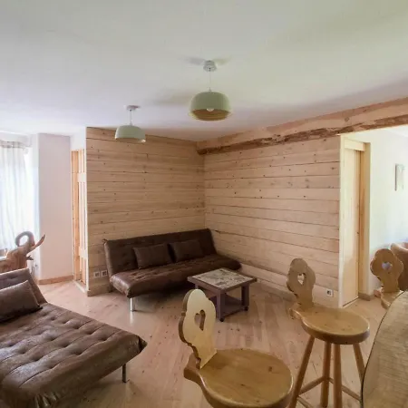 Gîte Thiers, 4 pièces, 5 personnes - FR-1-630-143 *