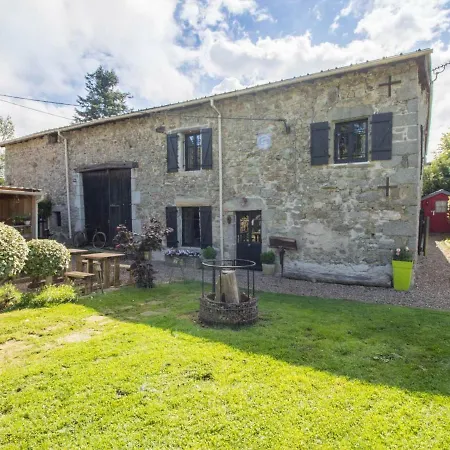 Gîte Thiers, 4 pièces, 5 personnes - FR-1-630-143 Hébergement de vacances Thiers